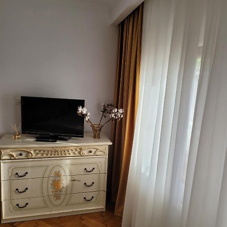 Apartament Individual La Casa Parter Leilighet Timişoara Eksteriør bilde
